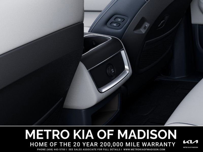 New 2026 Kia Carnival EX image 26