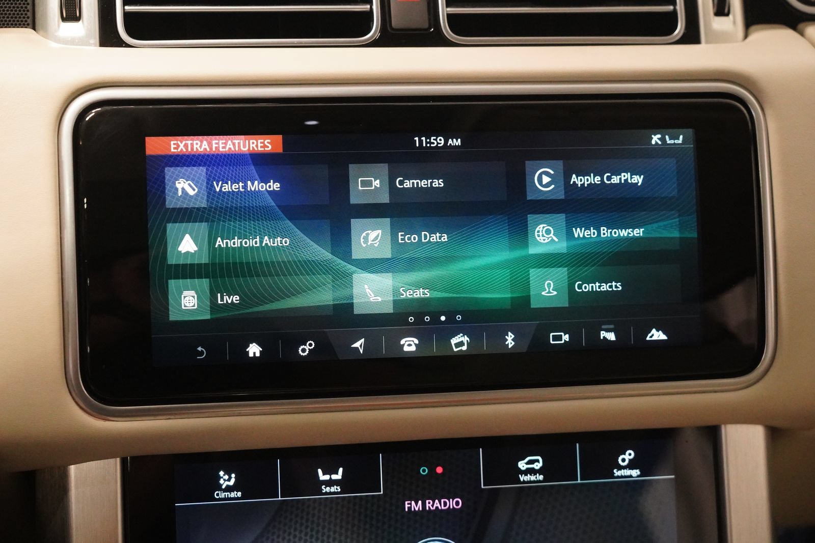 Used 2020 Land Rover Range Rover HSE AWD/4WD image 22