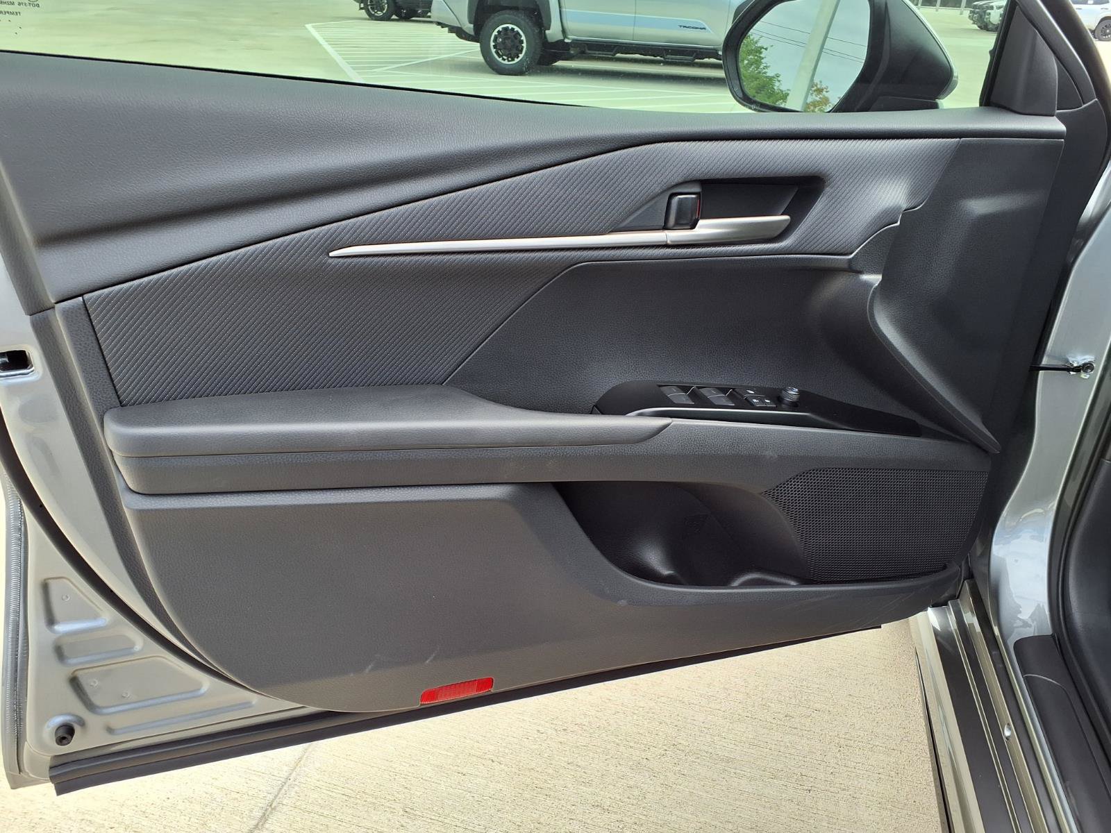 New 2026 Toyota Camry SE w/ Convenience Package FWD image 25