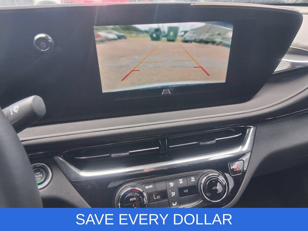 Used 2025 Buick Envista Sport Touring w/ Convenience II Package FWD image 10