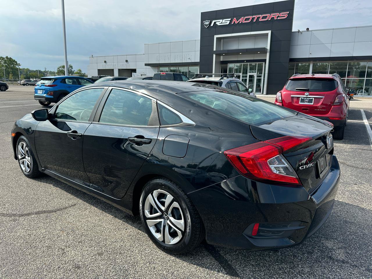 Used 2017 Honda Civic LX image 3