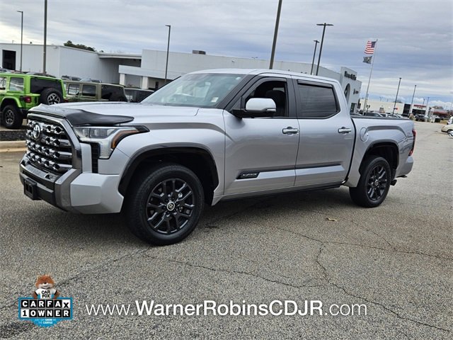 Used 2024 Toyota Tundra Platinum image 3
