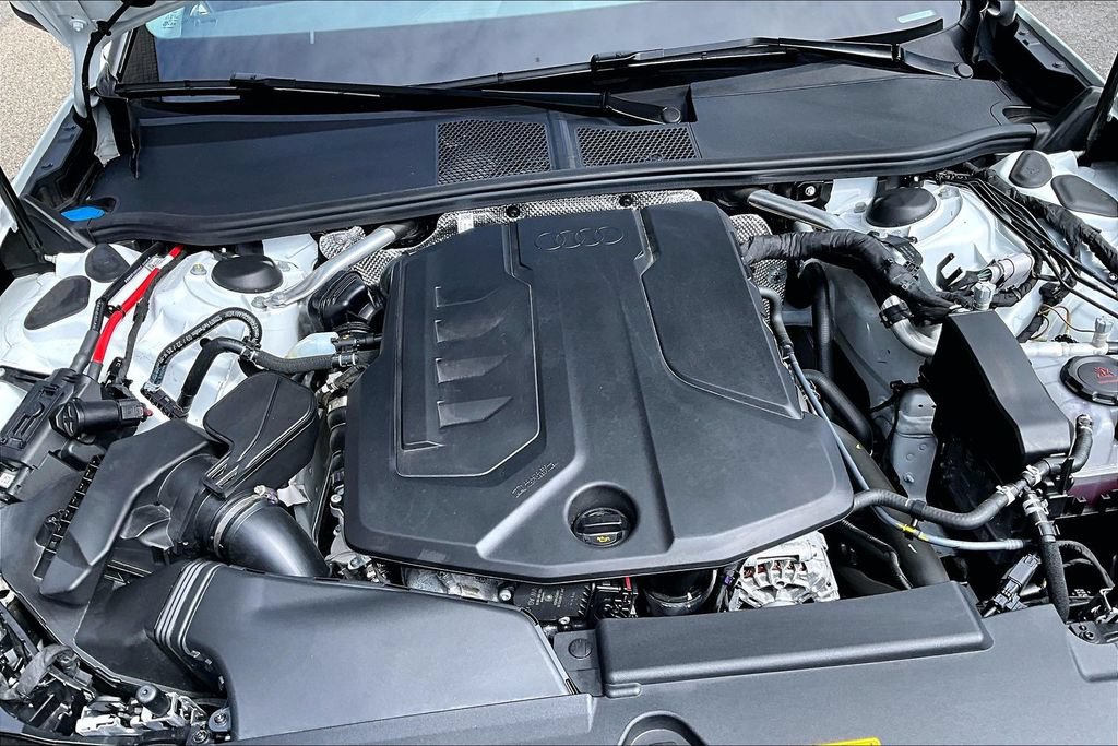 Used 2025 Audi A5 2.0T Premium w/ Convenience Package AWD/4WD image 31