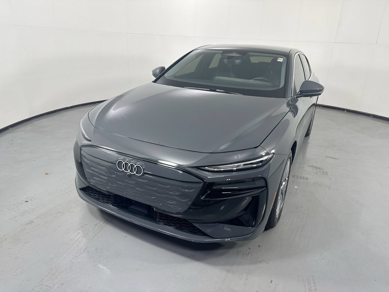 Used 2025 Audi A6 e-tron Premium w/ Ultra Package AWD/4WD image 25