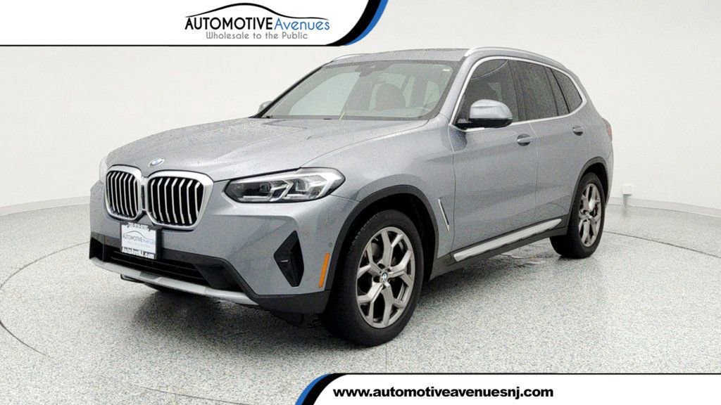 Used 2023 BMW X3 xDrive30i w/ Premium Package w/ZPA AWD/4WD image 1