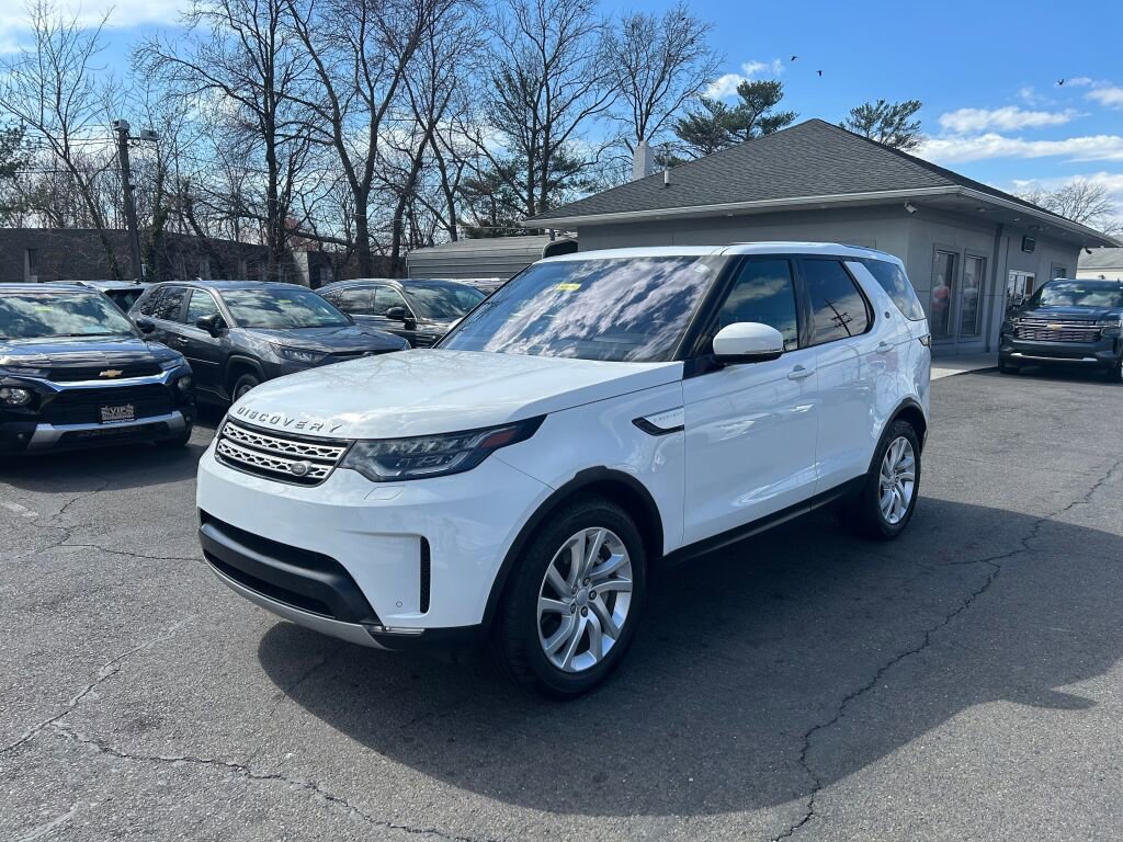Used 2018 Land Rover Discovery HSE image 3