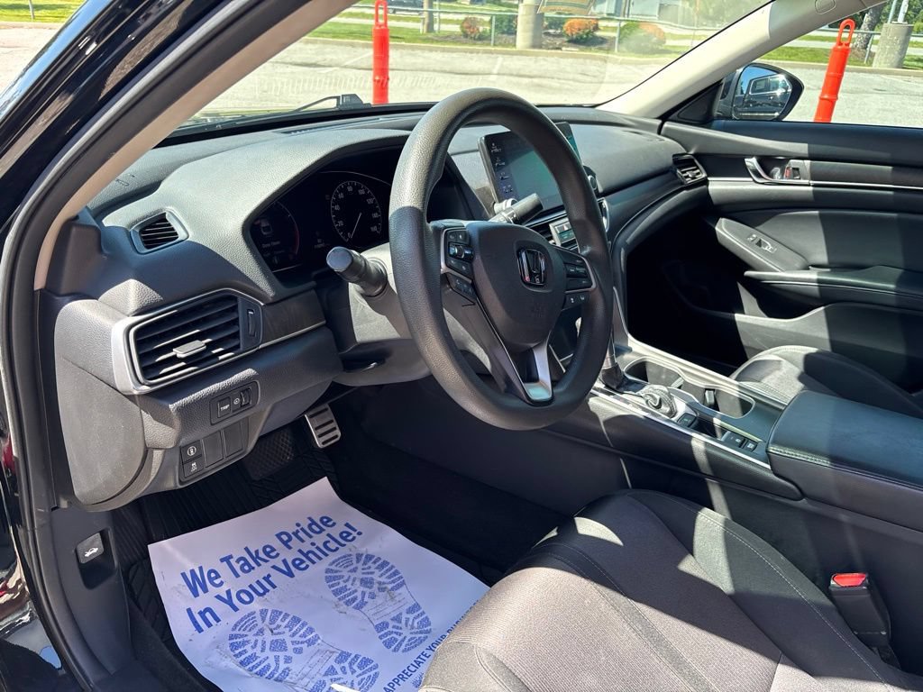 Used 2018 Honda Accord EX image 53
