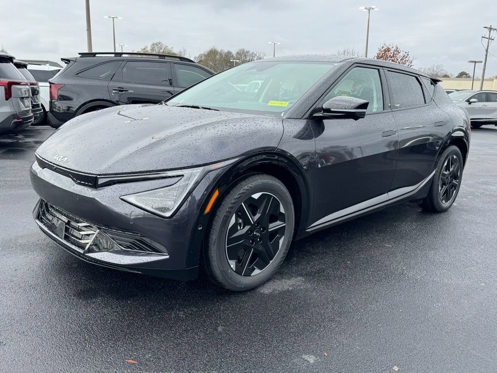 New 2025 Kia EV6 Wind image 6