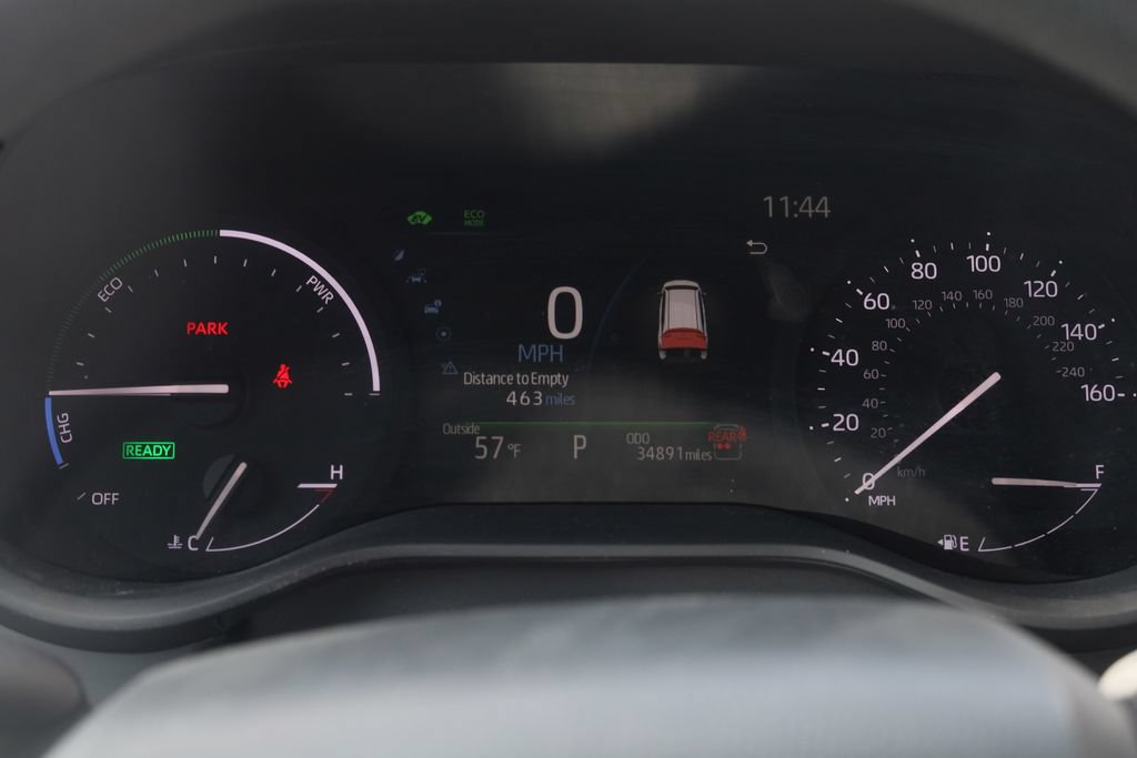 Used 2025 Toyota Sienna LE FWD image 21