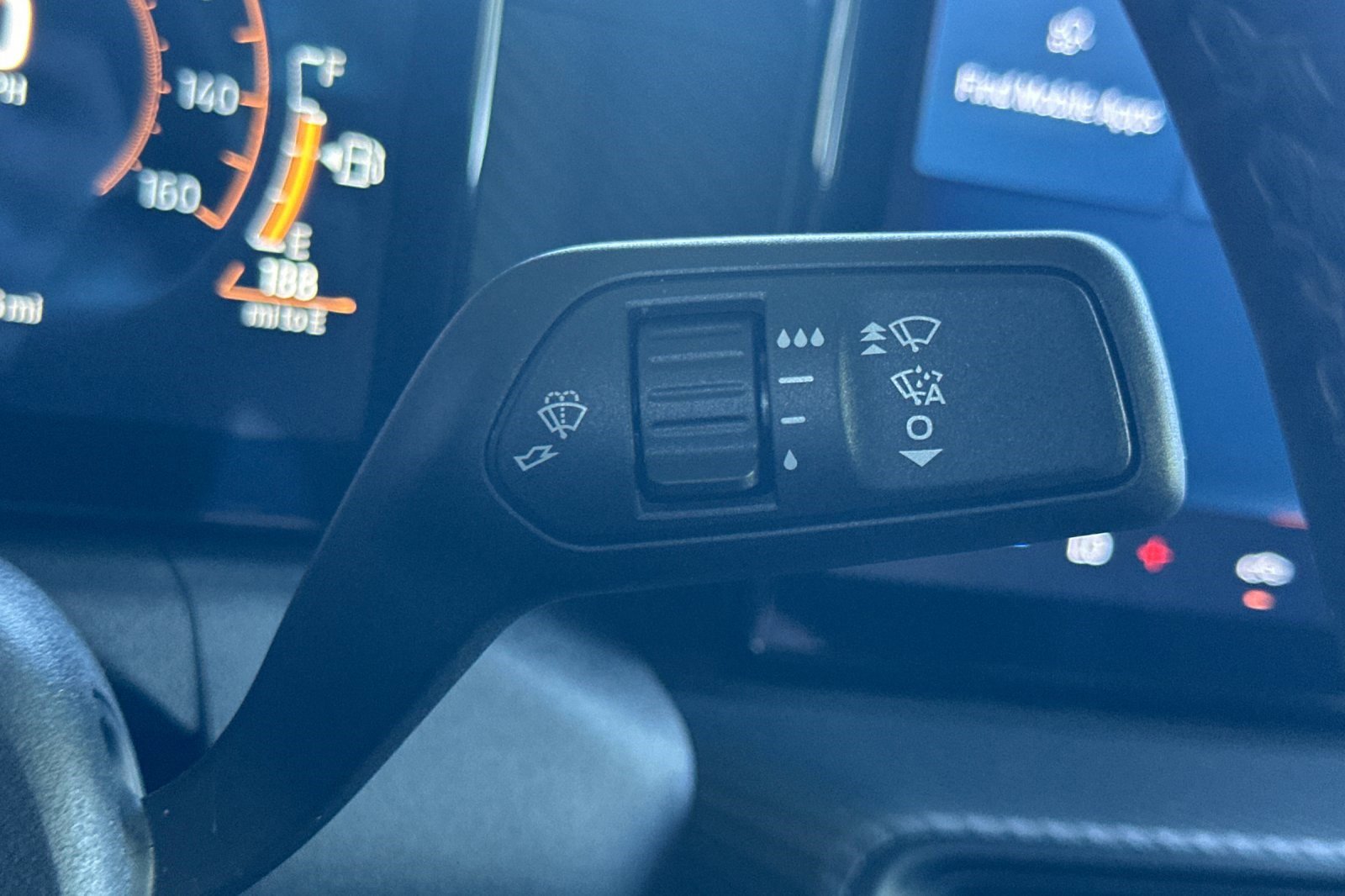 Used 2024 Ford Mustang GT RWD image 29