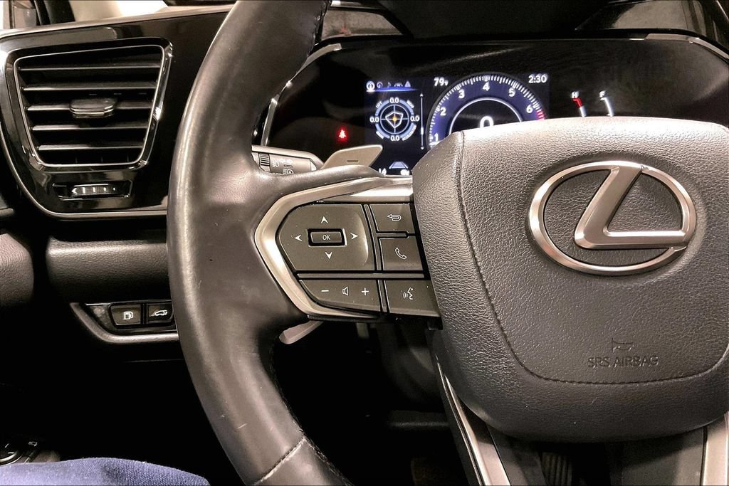 Used 2023 Lexus NX 350 AWD image 11