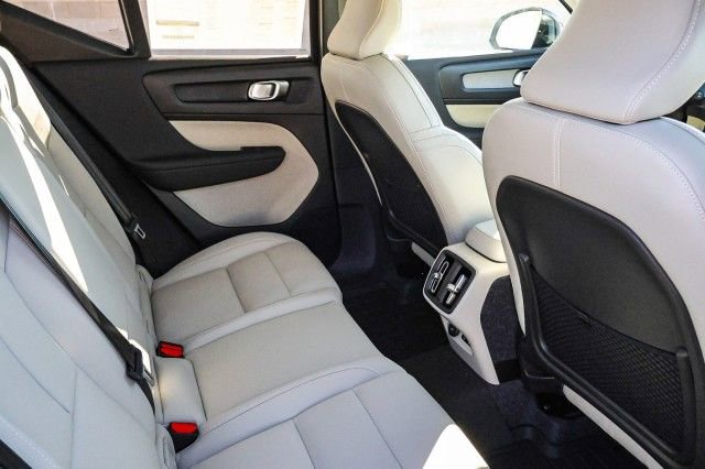 New 2026 Volvo XC40 B5 Plus w/ Protection Package Premier image 13