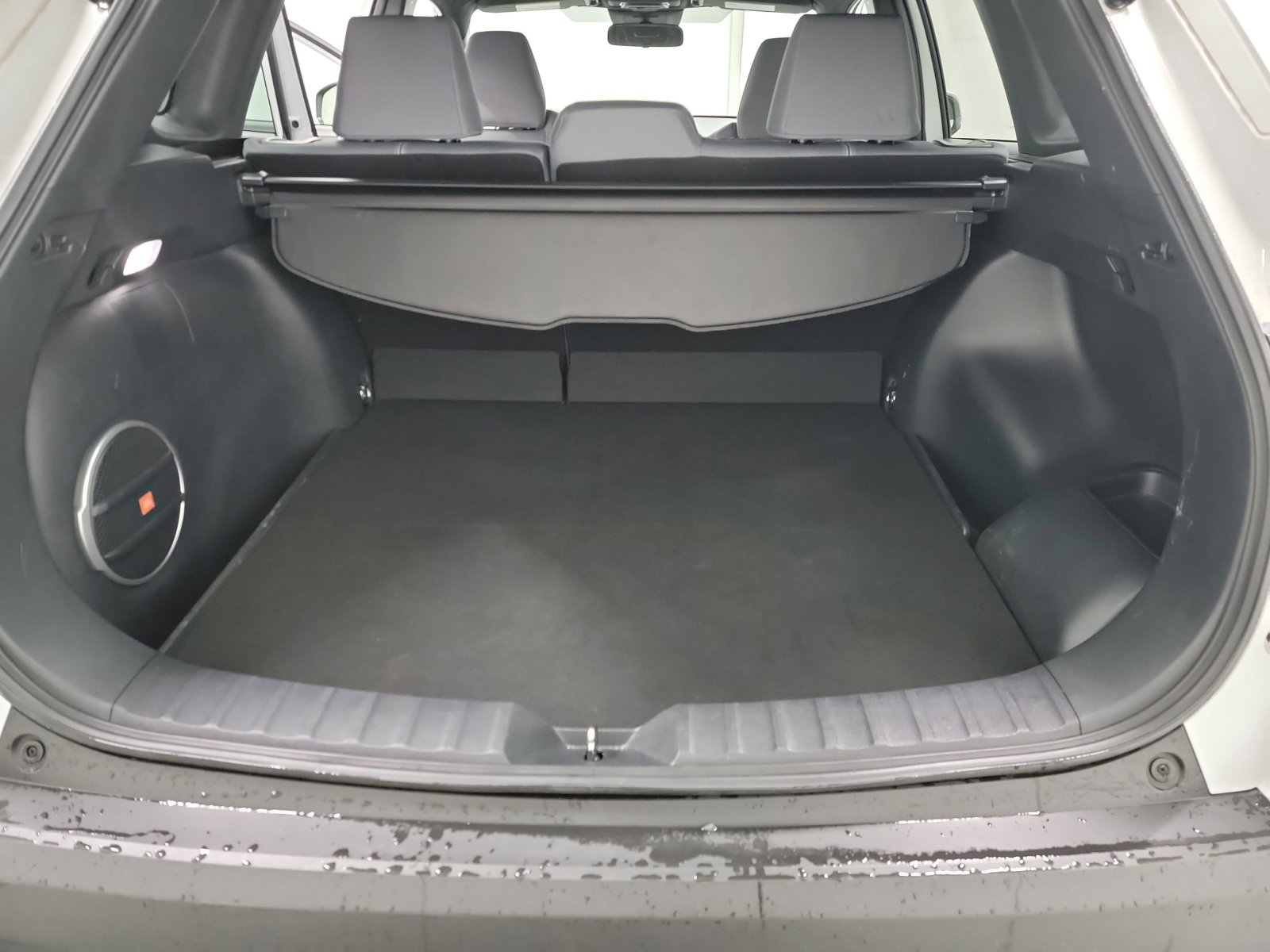 Used 2023 Toyota Corolla Cross SE image 26