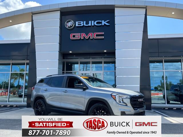 Used 2024 GMC Terrain SLE w/ Driver Convenience Package