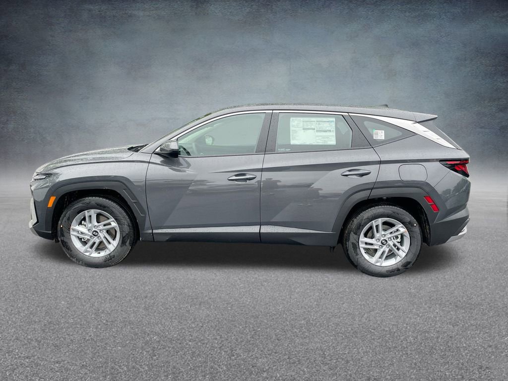 Certified 2025 Hyundai Tucson SE image 29