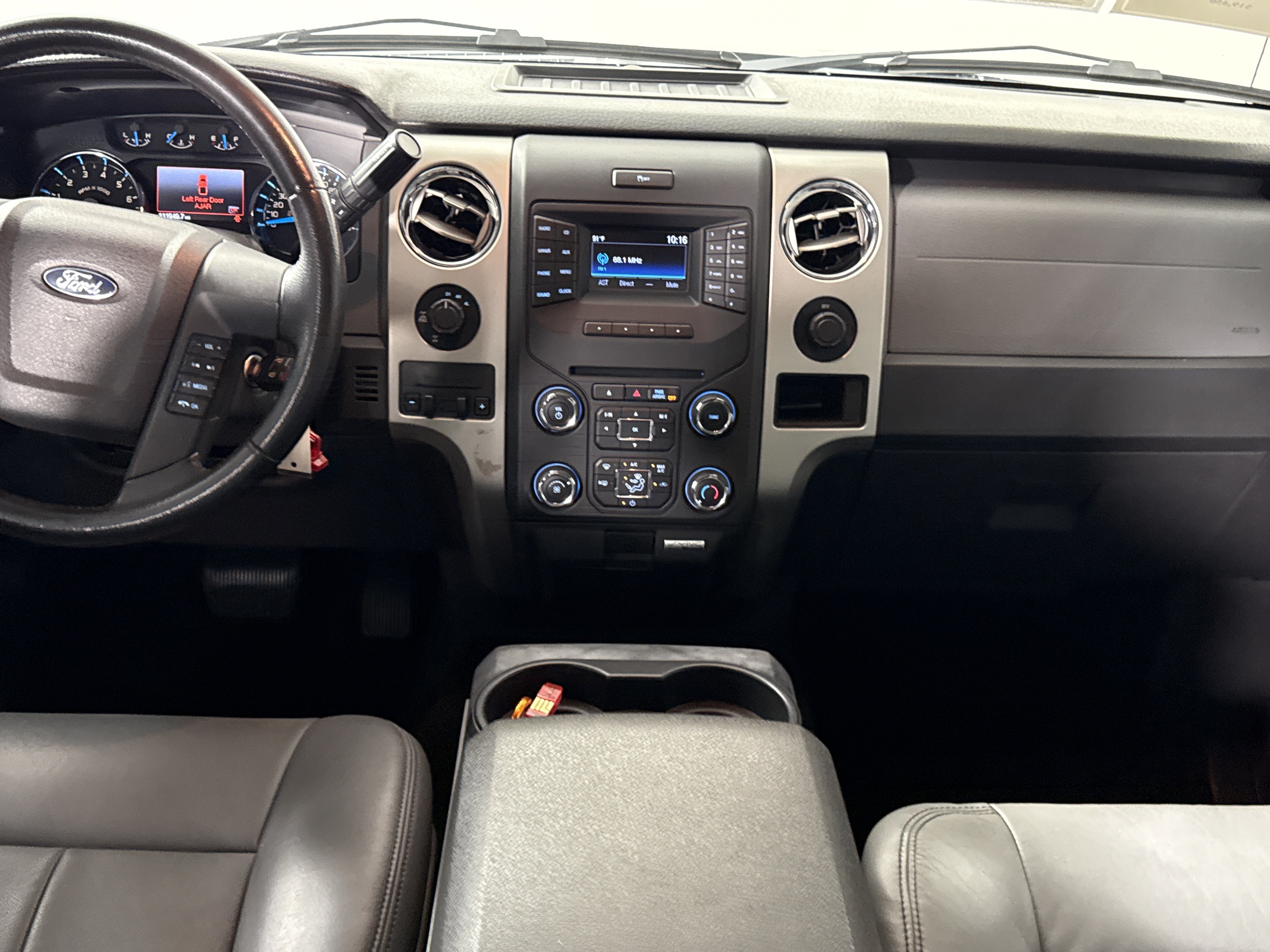 Used 2014 Ford F150 XLT w/ Equipment Group 302A Luxury AWD/4WD image 11