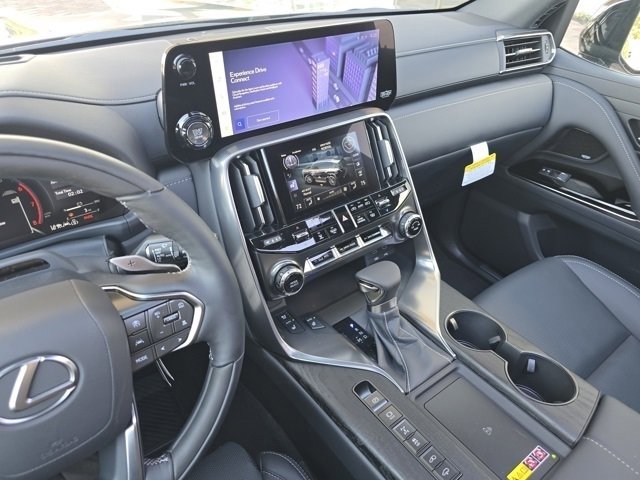 New 2026 Lexus LX 600 4WD w/ Luxury Package image 37