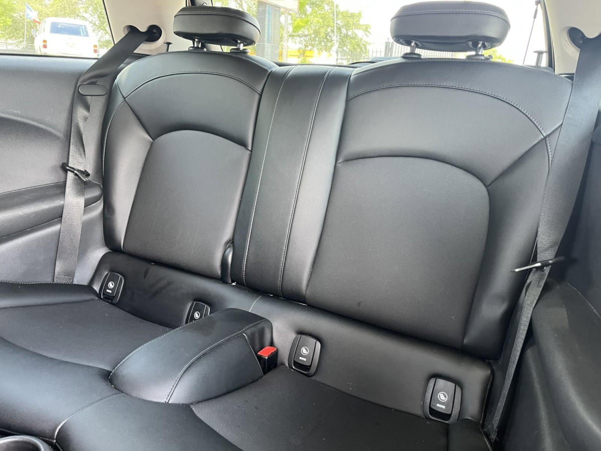 Used 2017 MINI Cooper 2-Door Hardtop FWD image 27