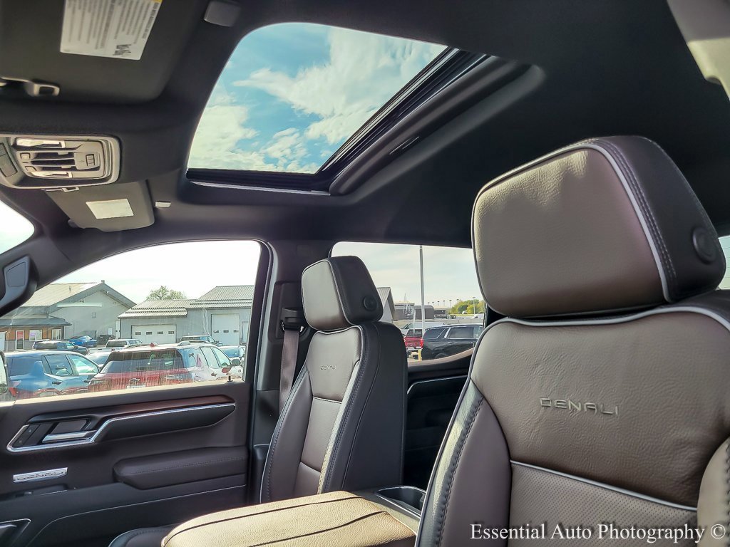 New 2026 GMC Sierra 1500 Denali image 9