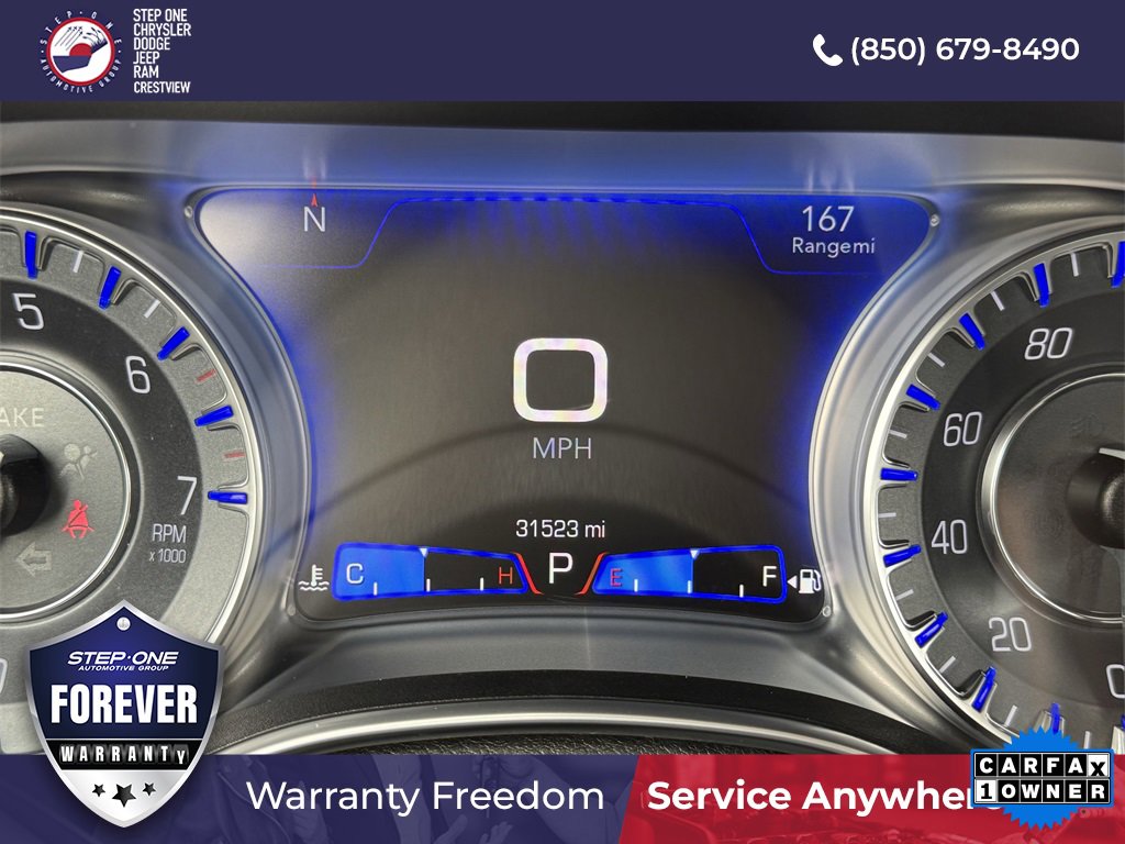 Used 2022 Chrysler 300 Touring image 40