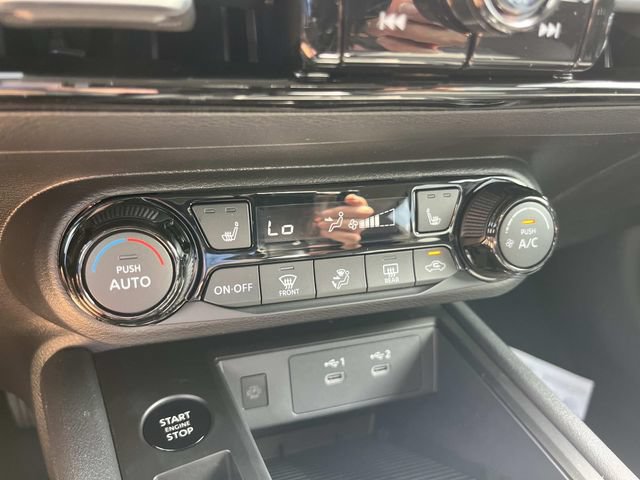 New 2026 Nissan Kicks SV w/ SV Premium Package FWD image 26