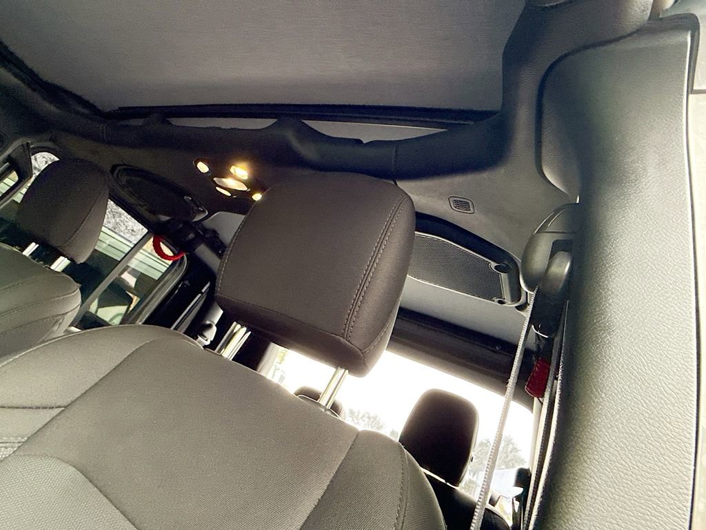 Used 2022 Jeep Gladiator Sport image 20