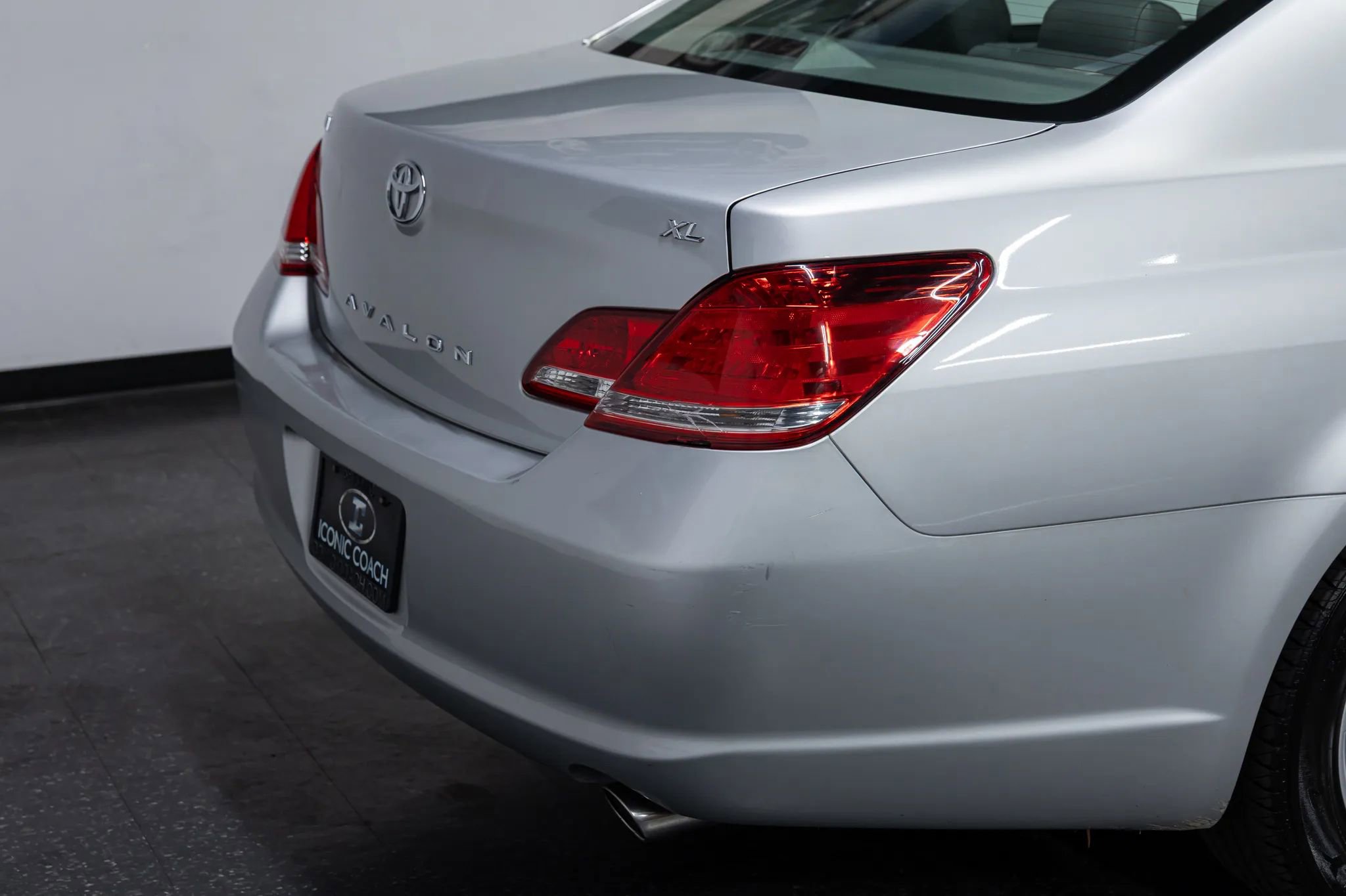Used 2005 Toyota Avalon XL FWD image 9