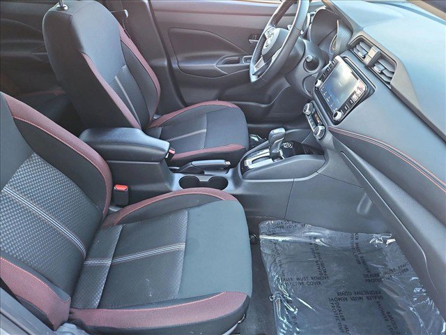 Certified 2025 Nissan Versa SR w/ Trunk Package FWD image 24