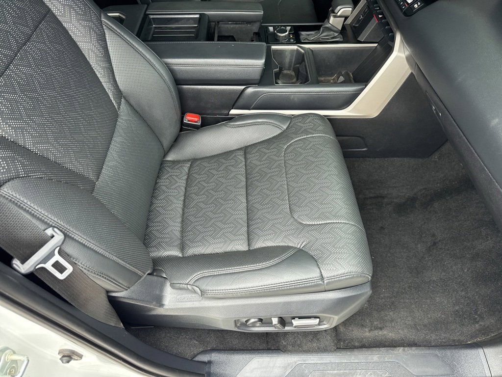 Used 2024 Toyota Tundra Limited image 17