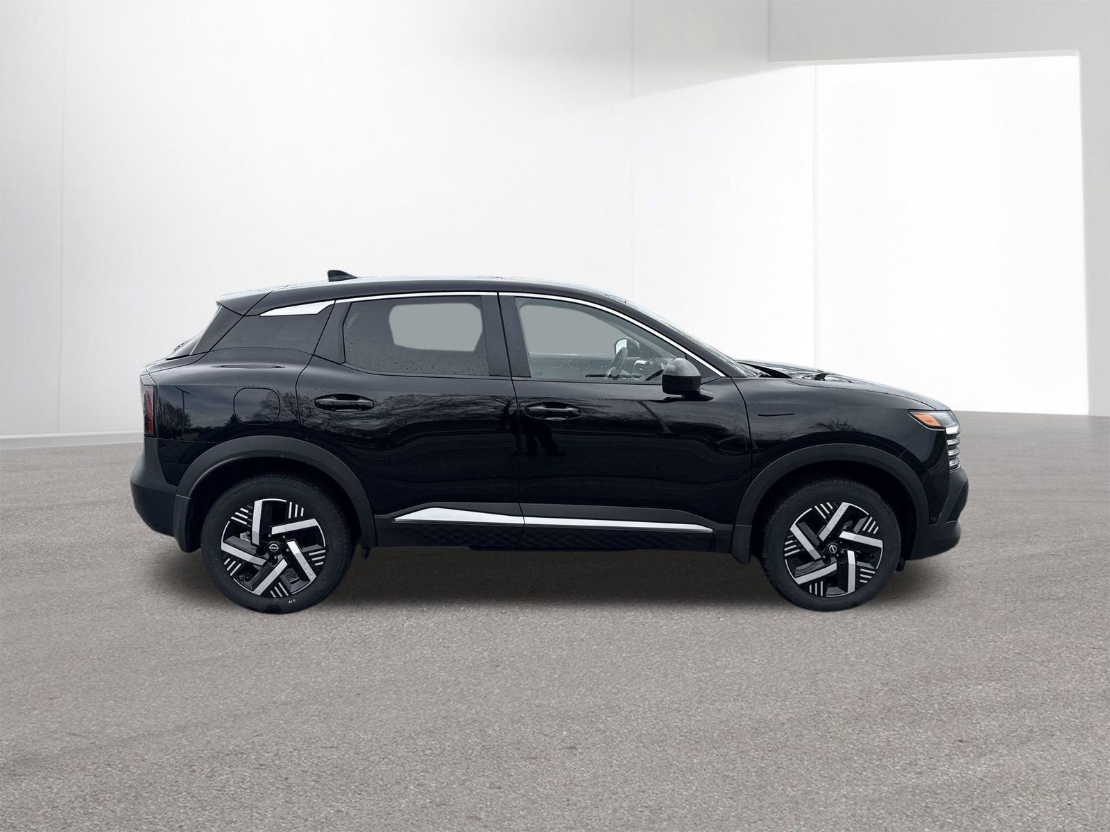 Certified 2025 Nissan Kicks SV FWD image 34