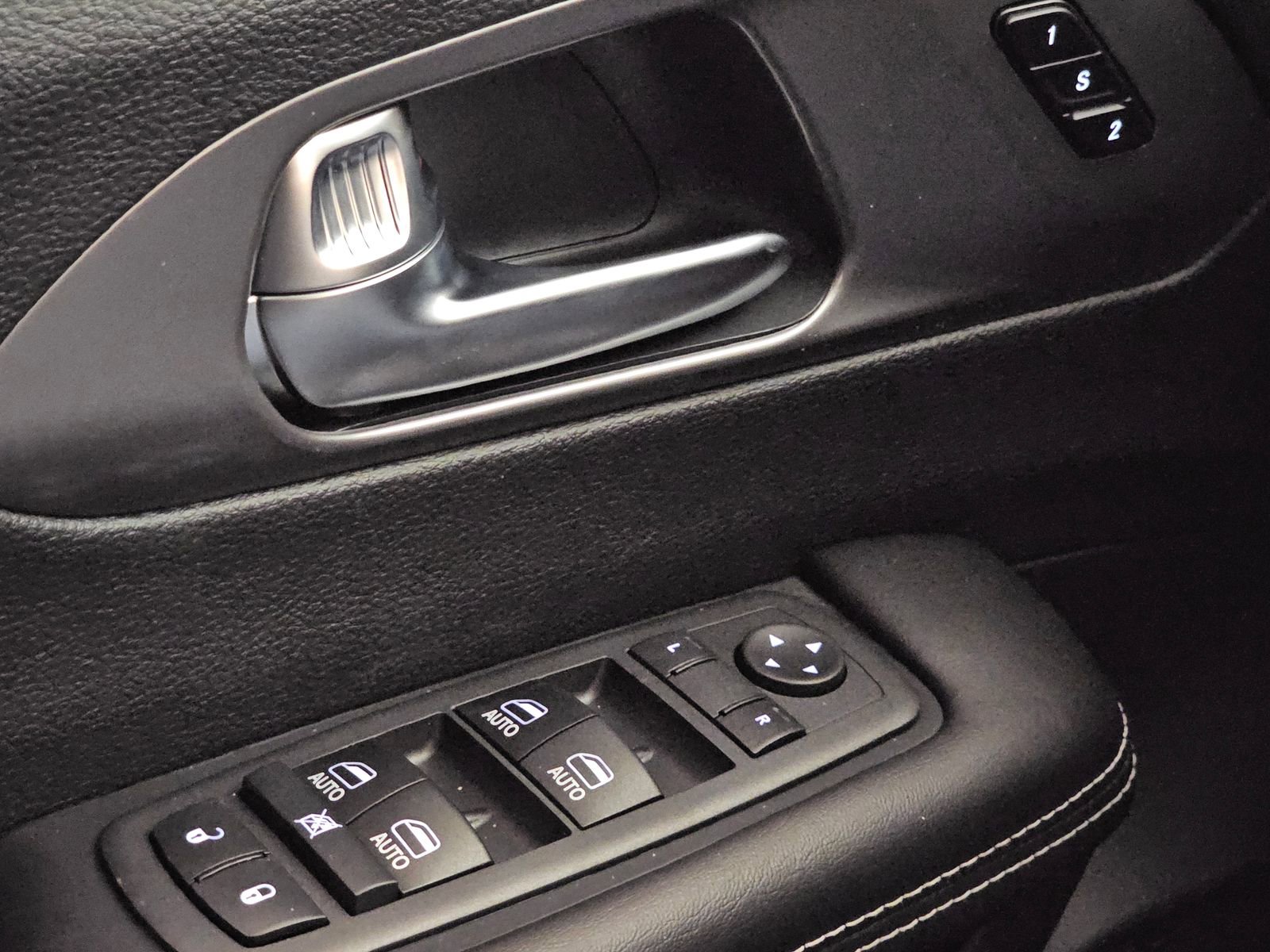 New 2026 Chrysler Pacifica Select image 23