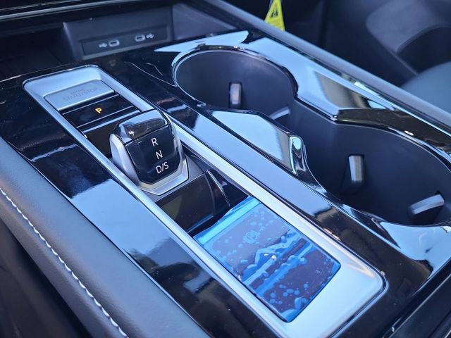 New 2026 Volkswagen Atlas SEL Premium R-Line image 24