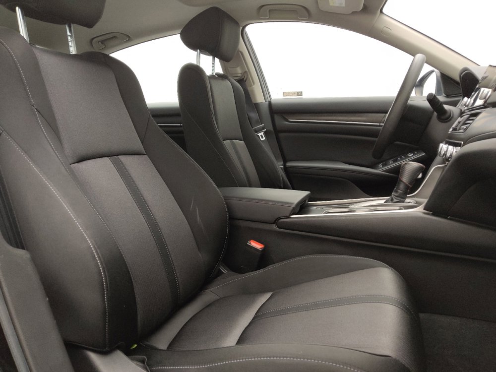 Used 2020 Honda Accord EX image 21