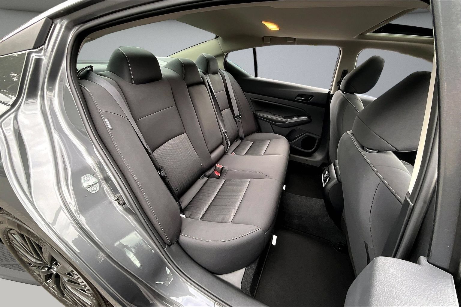 New 2026 Nissan Altima 2.5 SV w/ SV Special Edition Package FWD image 9