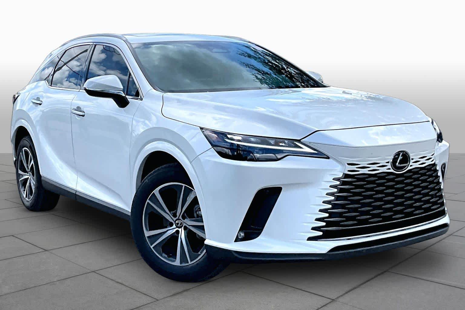 Used 2024 Lexus RX 350h w/ Accessory Package (Z1) AWD/4WD image 3