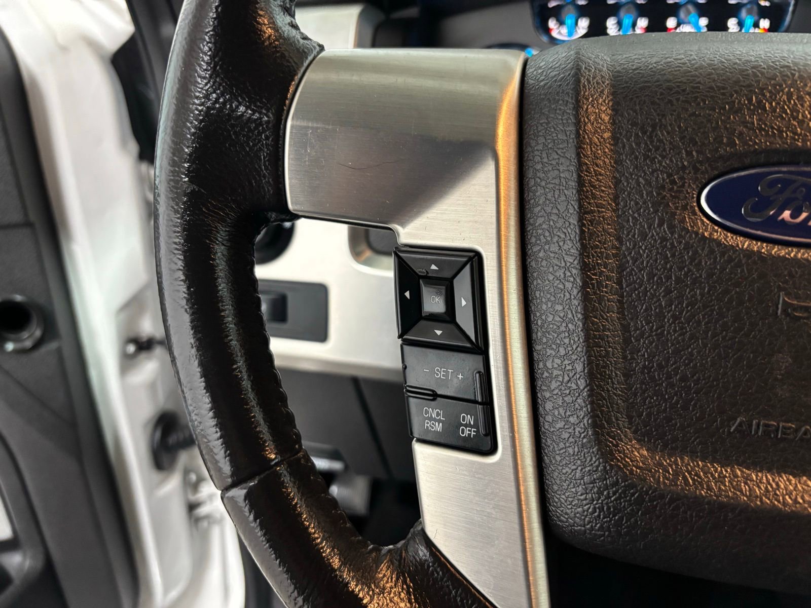 Used 2013 Ford F150 Platinum image 21