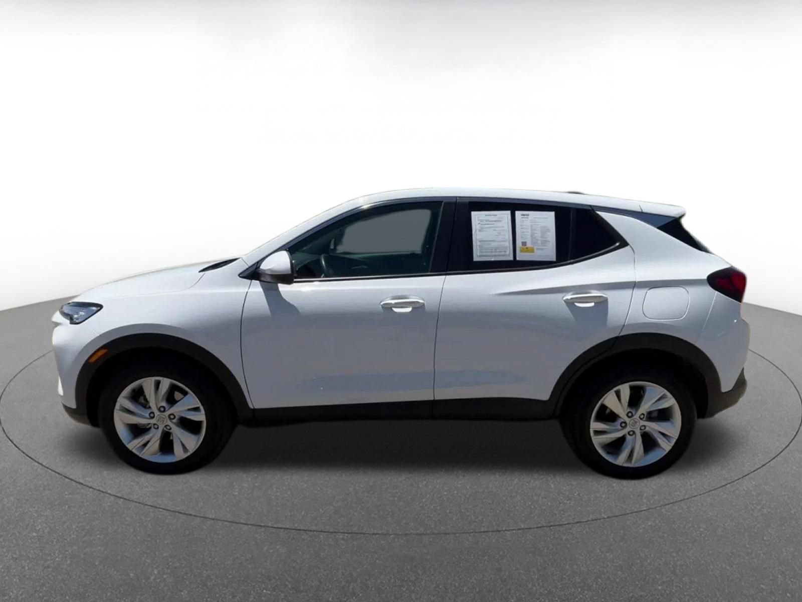 Used 2025 Buick Encore GX Preferred FWD image 8