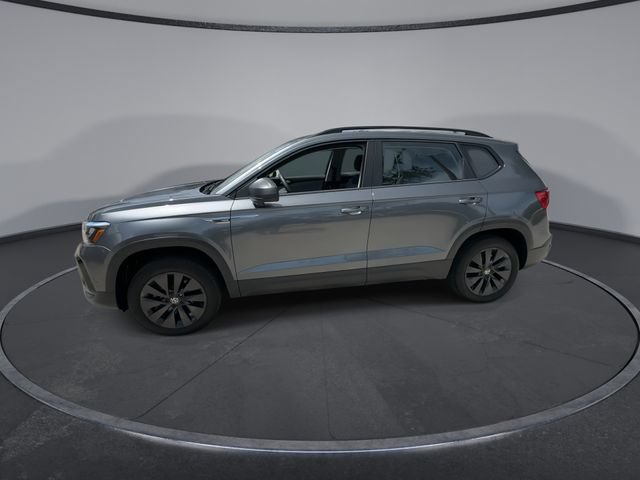Used 2023 Volkswagen Taos S w/ Driver Assistance Package FWD image 4