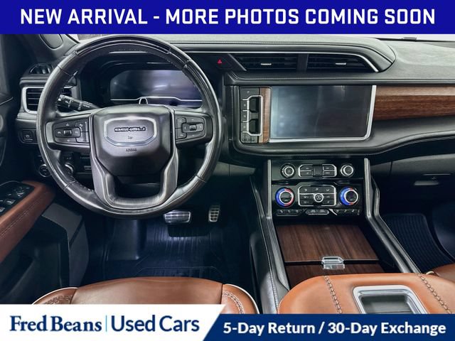 Used 2023 GMC Yukon XL Denali Ultimate AWD/4WD image 31