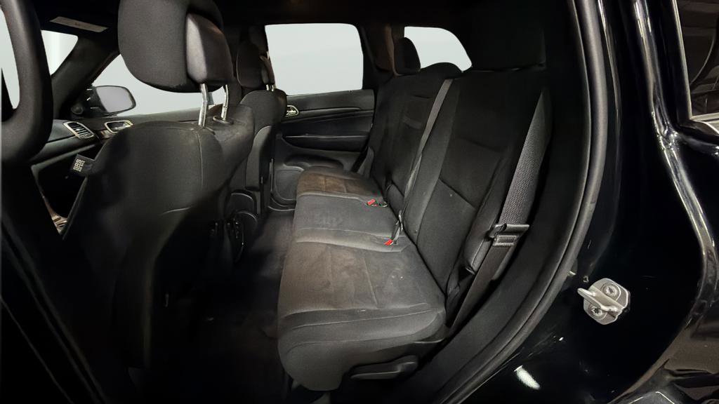 Used 2017 Jeep Grand Cherokee Laredo w/ Quick Order Package 23E AWD/4WD image 34