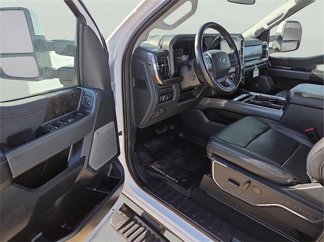 Used 2023 Ford F250 Lariat w/ Lariat Ultimate Package image 15