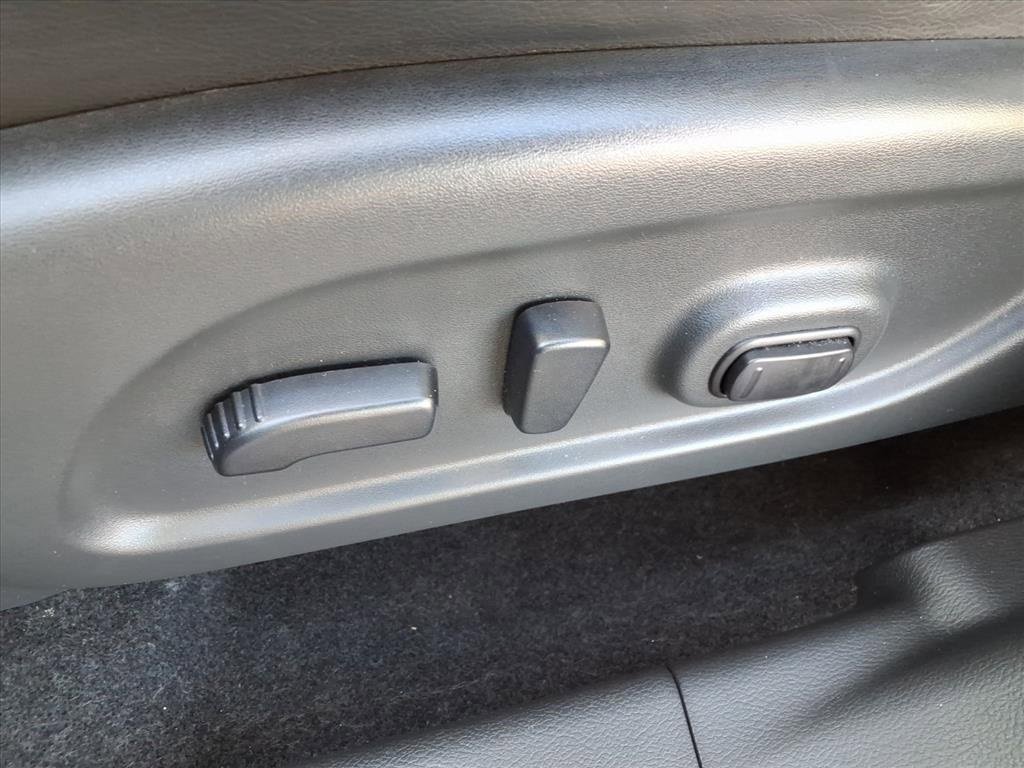 Used 2020 Nissan Murano SL w/ Moonroof Package image 15