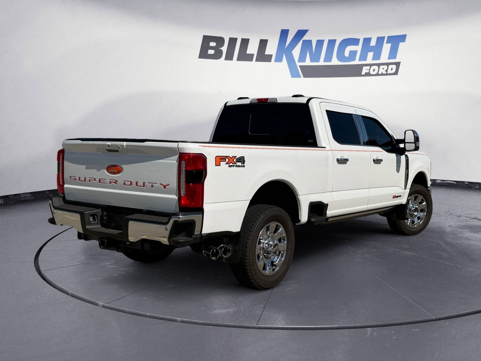 Used 2025 Ford F350 Lariat w/ Lariat Ultimate Package AWD/4WD image 5