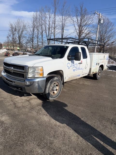 Used 2009 Chevrolet Silverado 3500 LT image 2