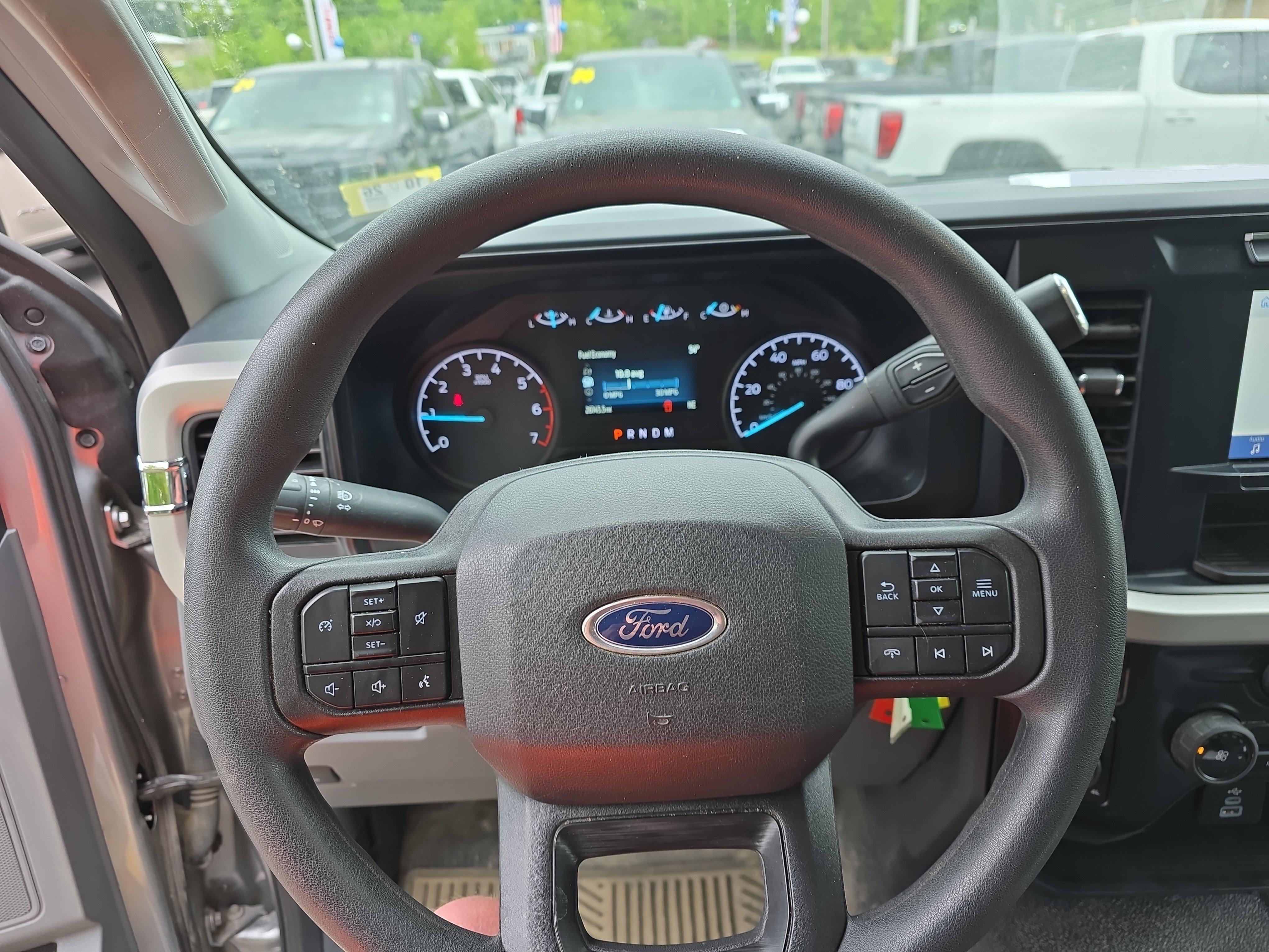 Used 2023 Ford F350 XLT w/ Snow Plow Prep Package AWD/4WD image 17