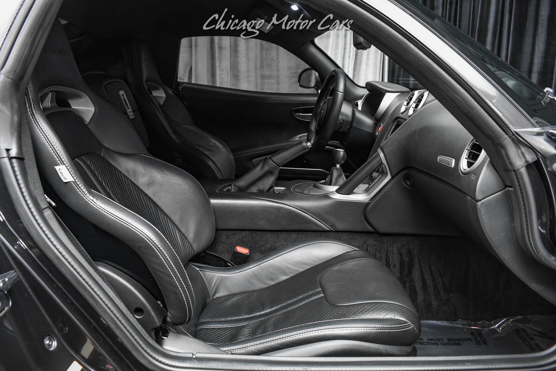 Used 2013 SRT Viper GTS w/ GTS Laguna Interior Pkg image 19