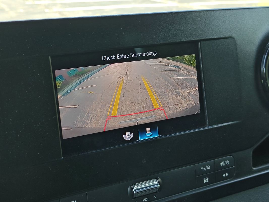 Used 2019 Mercedes-Benz Sprinter 2500 image 18