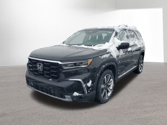 New 2025 Honda Pilot Touring image 11