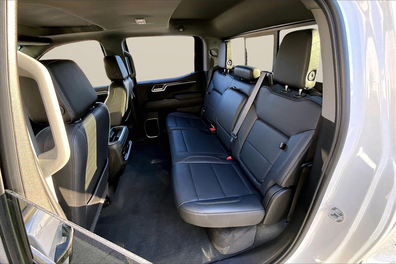 Used 2022 Chevrolet Silverado 1500 RST w/ Redline Edition image 23