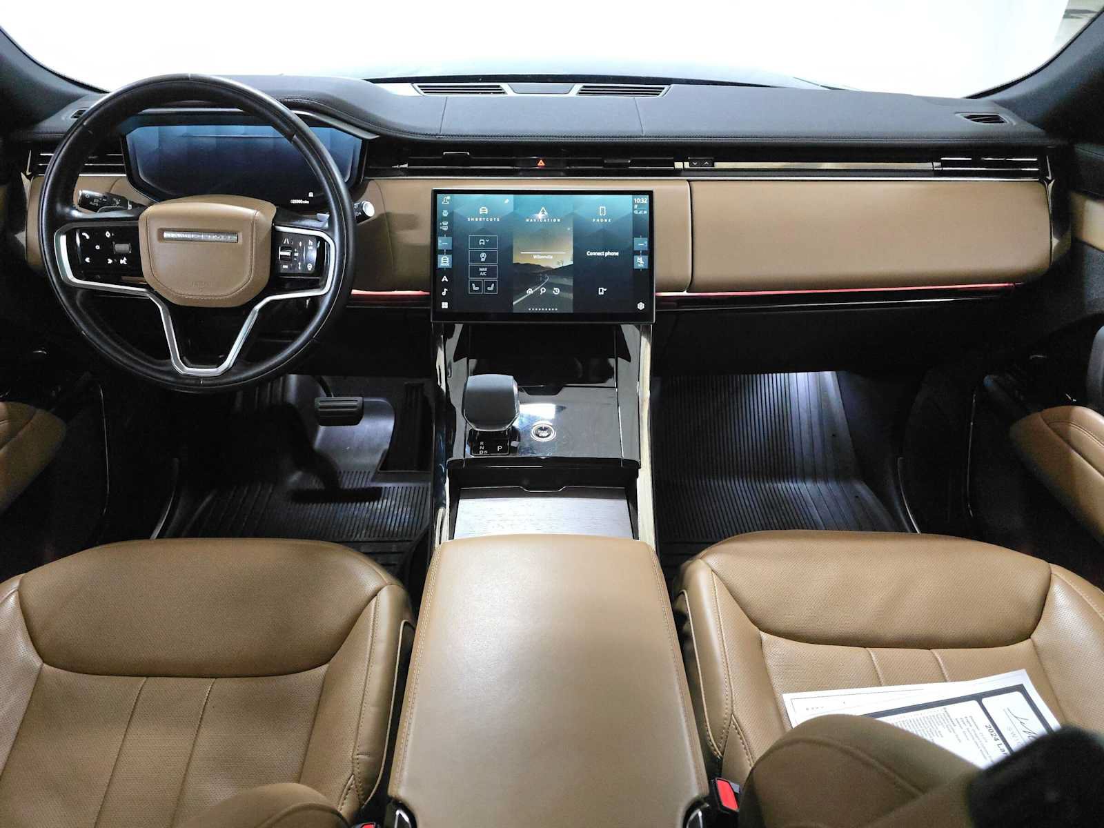 Used 2024 Land Rover Range Rover Sport SE AWD/4WD image 18